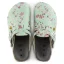 Dvoupáskové ESD nazouváky BIRKENSTOCK KAY s květinovým vzorem, anatomický design, pohodlná stélka, disipativní podrážka Dvoupáskové ESD nazouváky BIRKENSTOCK KAY s květinovým vzorem, anatomický design, pohodlná stélka, disipativní podrážka